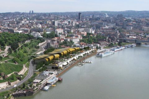 Beton Hala Waterfront Center